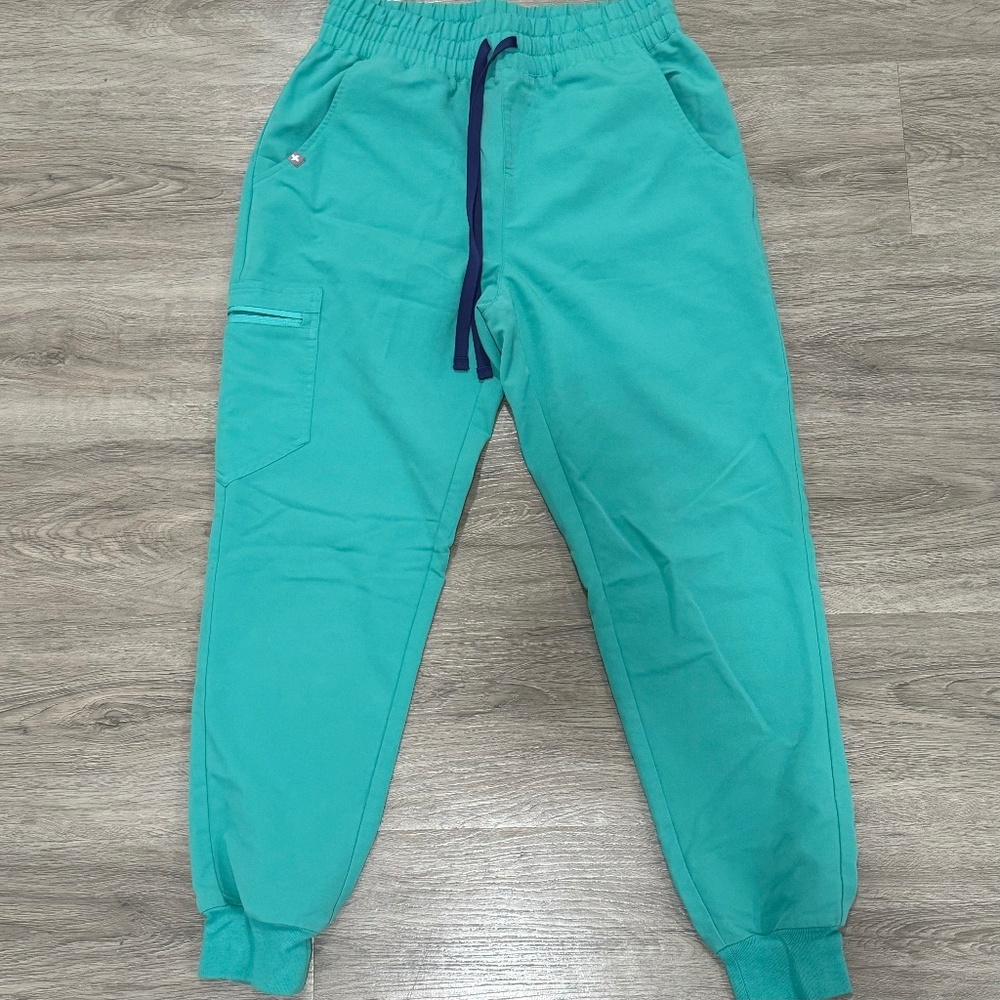 FIGS High Waisted Zamora Scrub Bottoms Small Petite